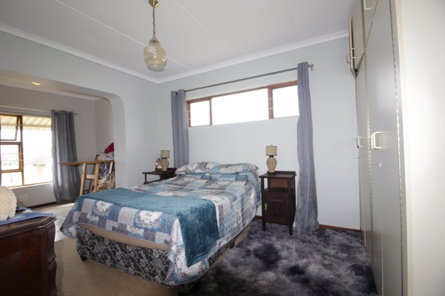 2 Bedroom Property for Sale in Wavecrest Eastern Cape